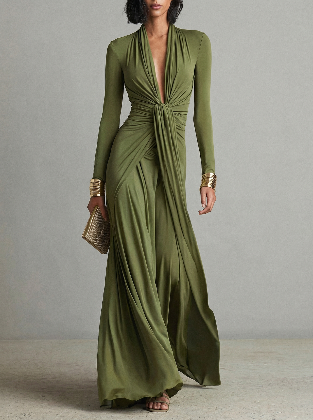 The Valenza| Vestido Largo Verde con Escote en V y Nudo Drapeado